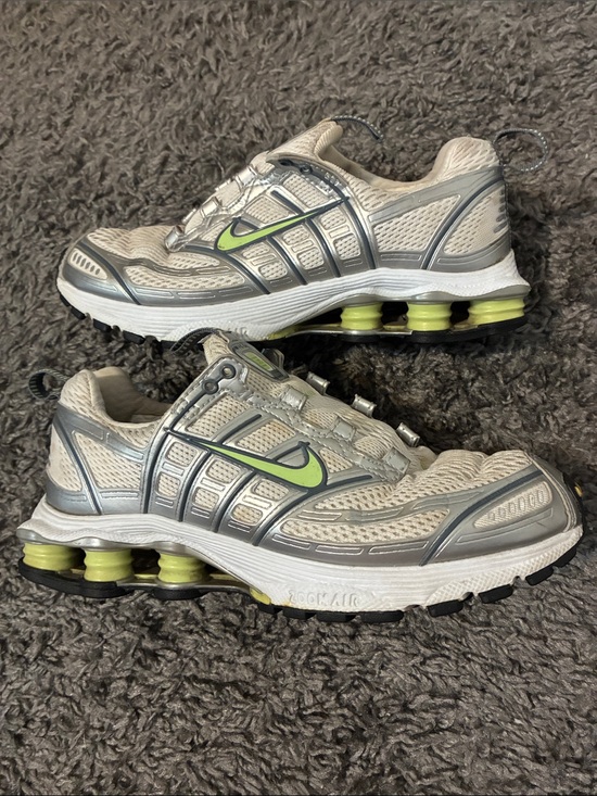 Nike Shoes - Vintage Nike shox zoom air
